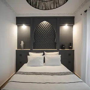 M-17 Riad & Spa 摩洛哥传统庭院住宅